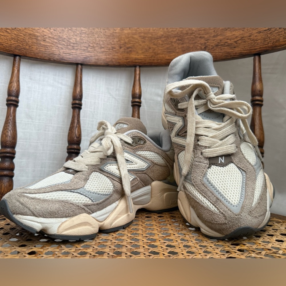 New Balance 9060 Taupe Cream Sneakers 🤍 Size 5.5 | Chunky Y2K Dad Shoe